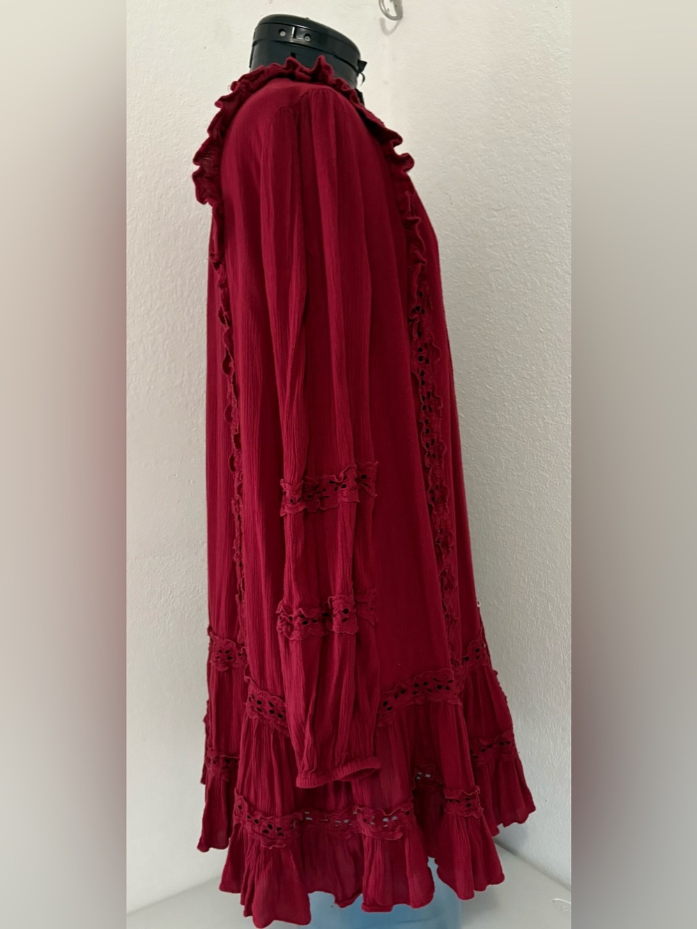 Free People Red Boho Tunic Dress Ruffle Eyelet Trim Button Front Size M. - Picture 5 of 7